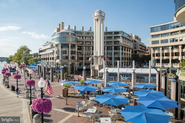 $319,900 | 2500 Q Street Northwest, Unit 410, Washington, DC 20007