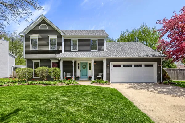 $575,000 | 227 North Cambridge Drive, Geneva, IL 60134