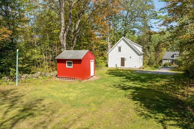 $459,900 | 55 Water Street, Bradford, NH 03221
