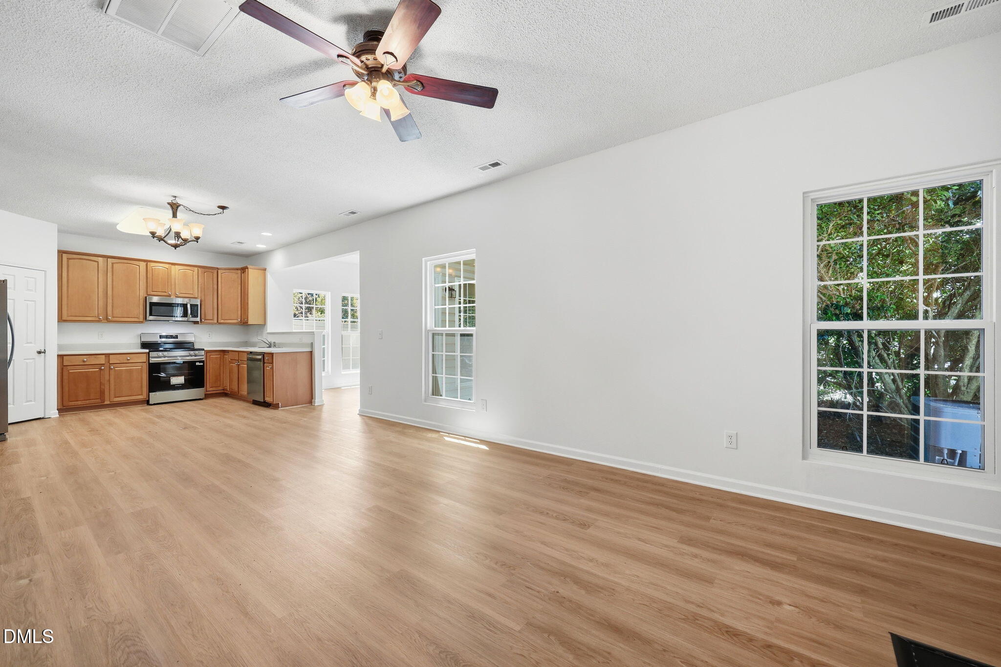 841 Stackhurst Way Wake Forest, NC 27587 - Photo 9 of 42 34-web-or-mls-IMG_9669