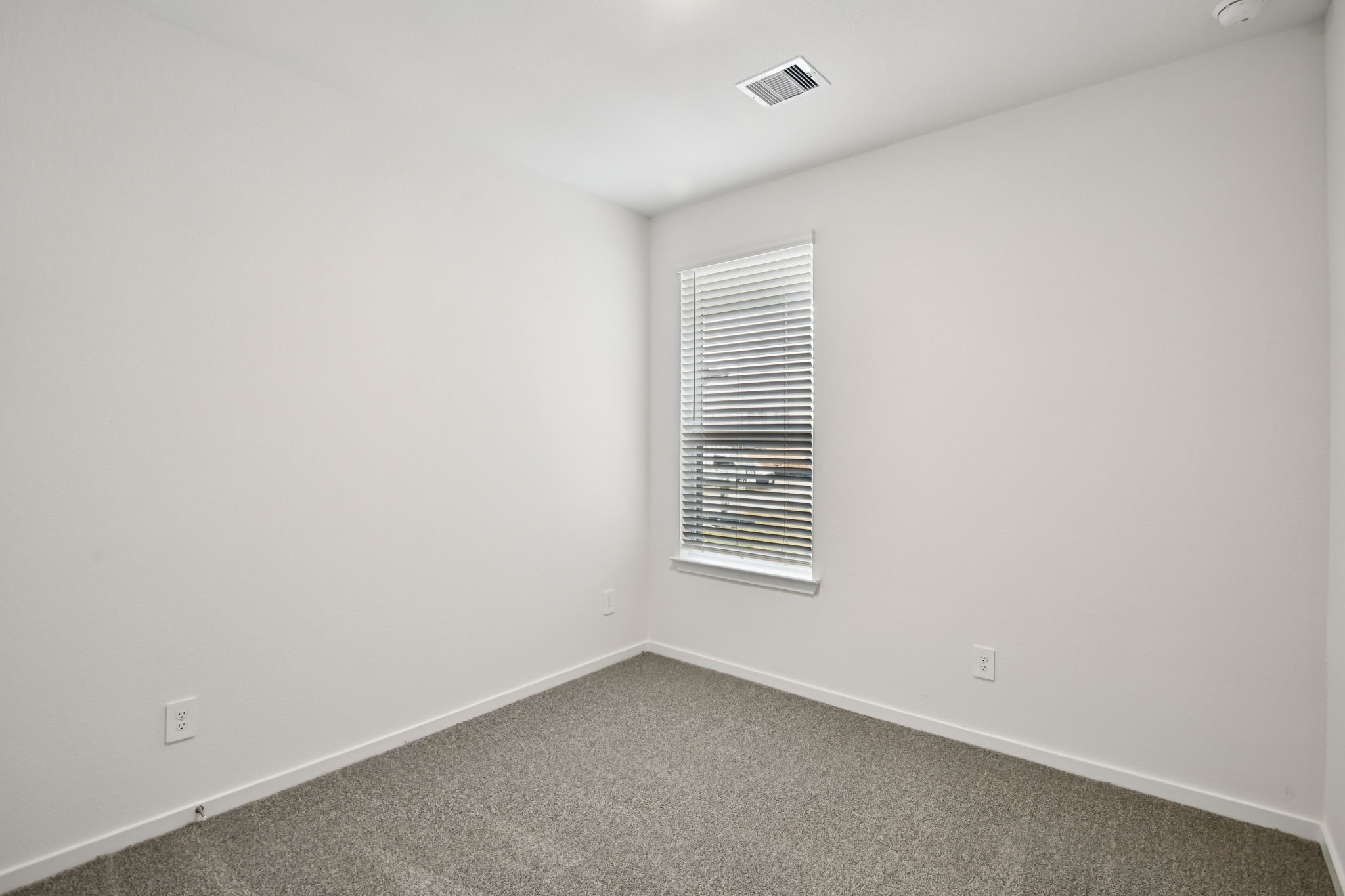 5724 Adamite Way Houston, TX 77048 - Photo 18 of 34