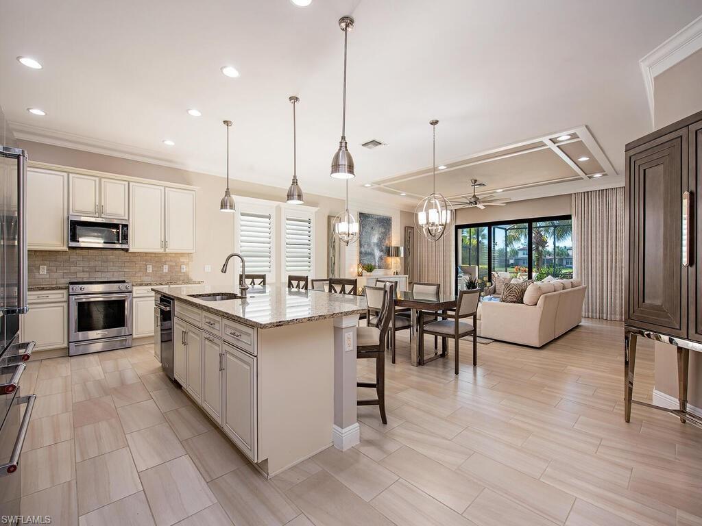 4637 Abaca Circle Naples, FL 34119 - Photo 9 of 29