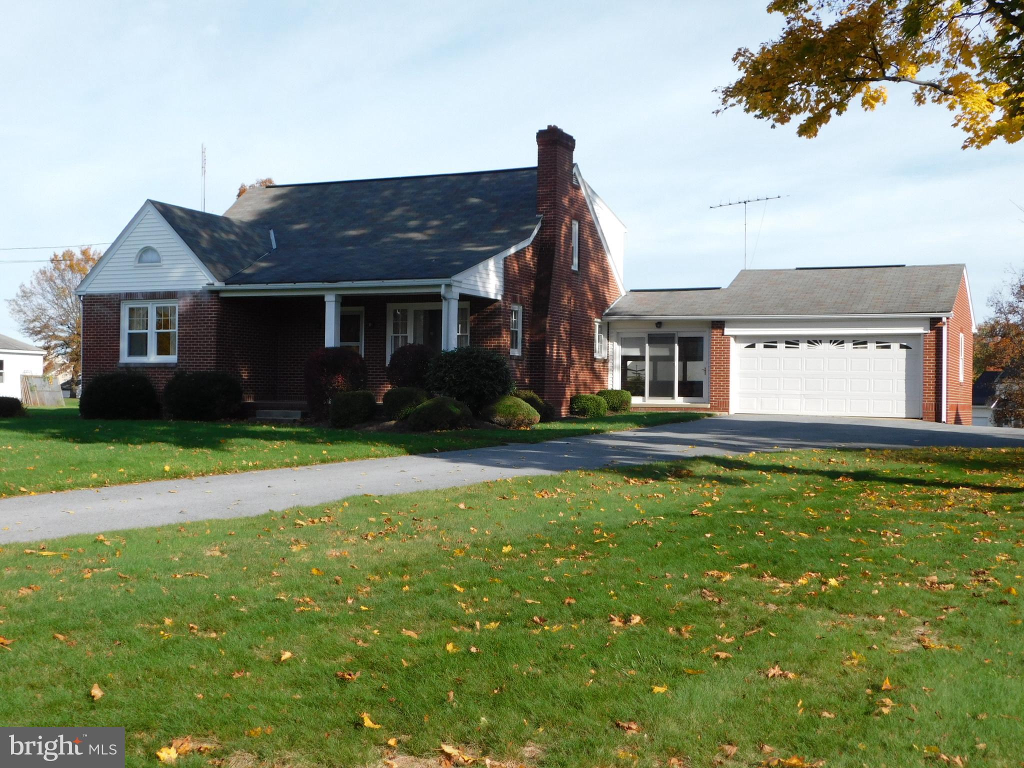 417 East Moyer Road Pottstown, PA 19464 - Photo 3 of 35 Gallery Image 3