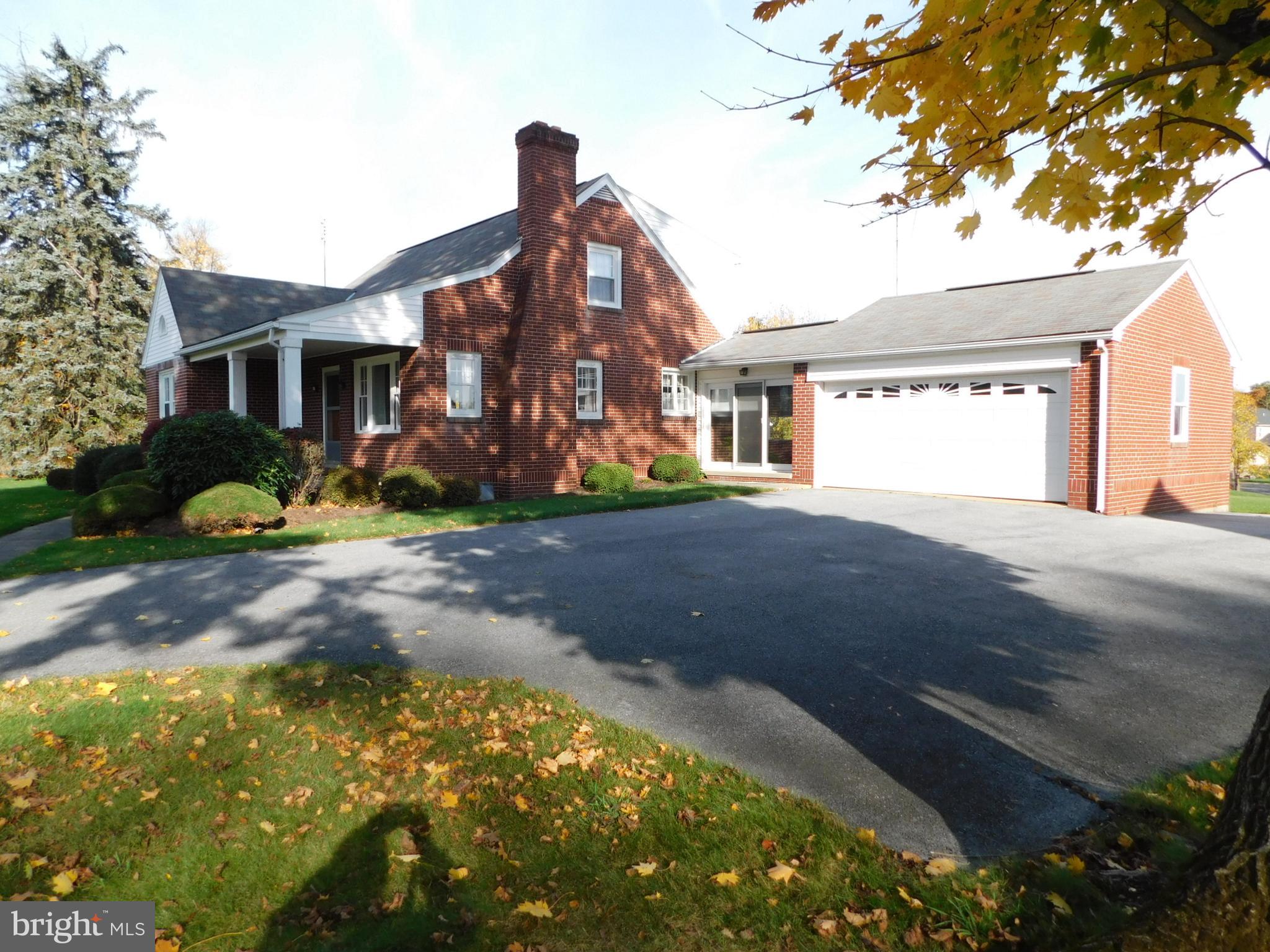 417 East Moyer Road Pottstown, PA 19464 - Photo 4 of 35 Gallery Image 4
