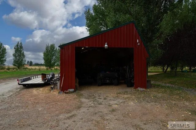 $1,550,000 | 4300 East 65th South, Idaho Falls, ID 83406