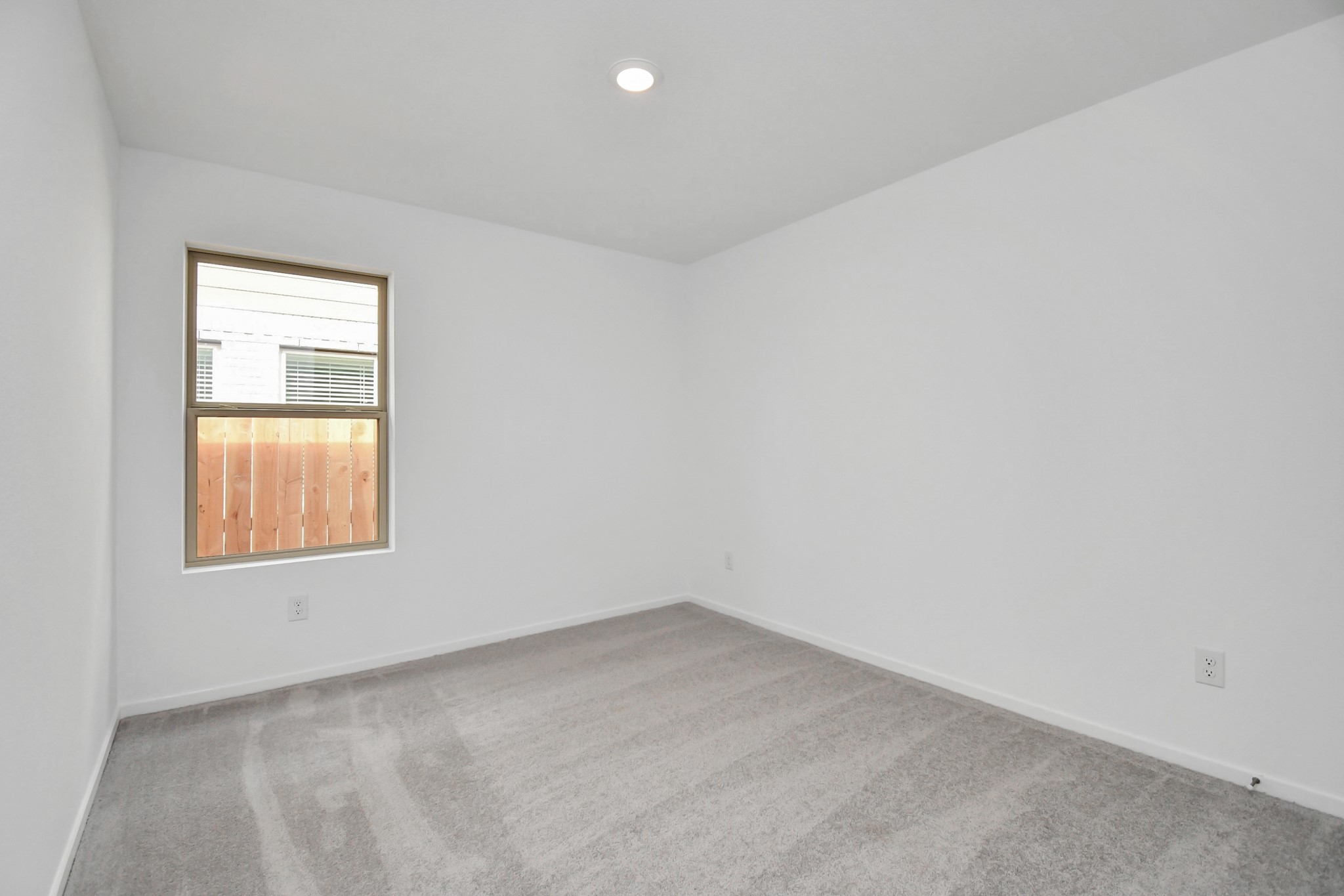 1627 Windrose Bend Angleton, TX 77515 - Photo 20 of 27 Gallery Image 20