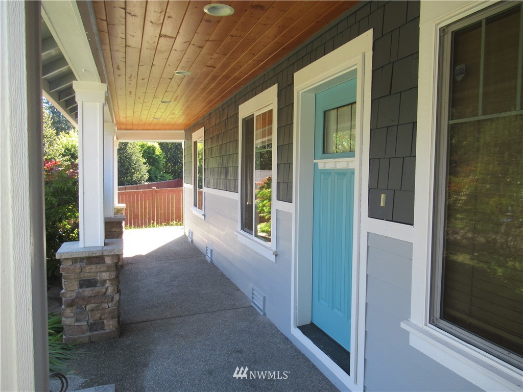 9651 Phillips Road Southeast Port Orchard, WA 98367 - Photo 2 of 19 Gallery Image 2