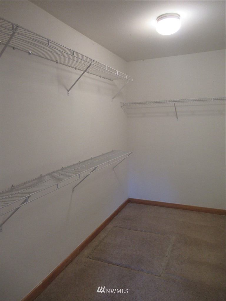9651 Phillips Road Southeast Port Orchard, WA 98367 - Photo 12 of 19 Gallery Image 12