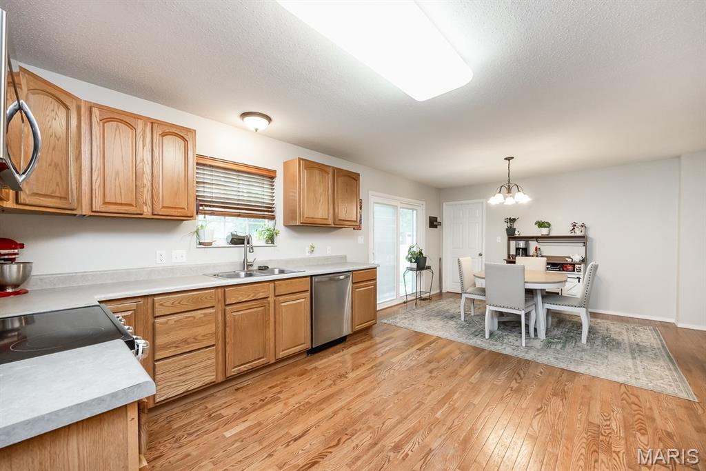 953 Benjamin Drive O'Fallon, IL 62269 - Photo 13 of 35