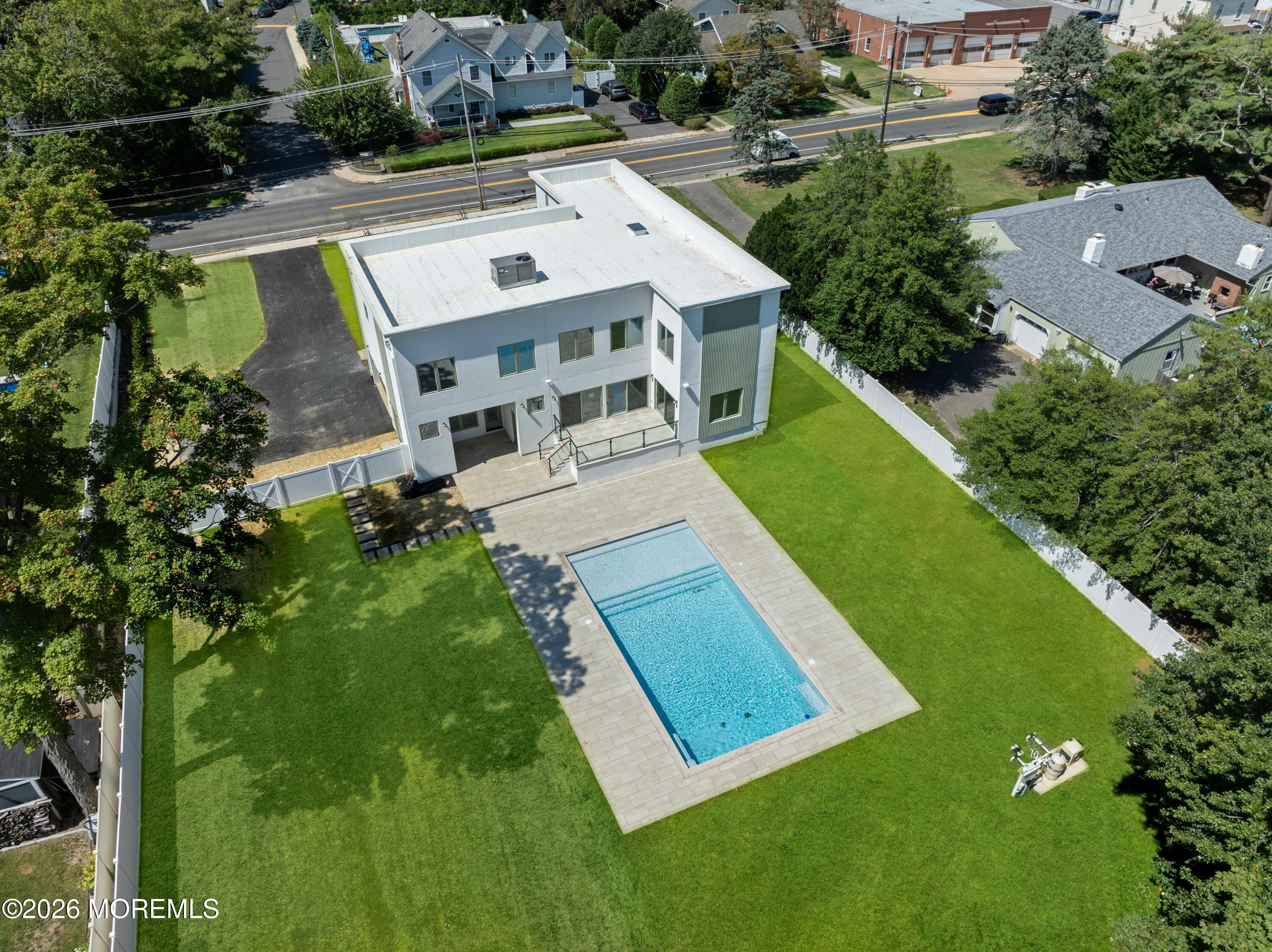 390 Monmouth Road West Long Branch, NJ 07764 - Photo 22 of 120 011