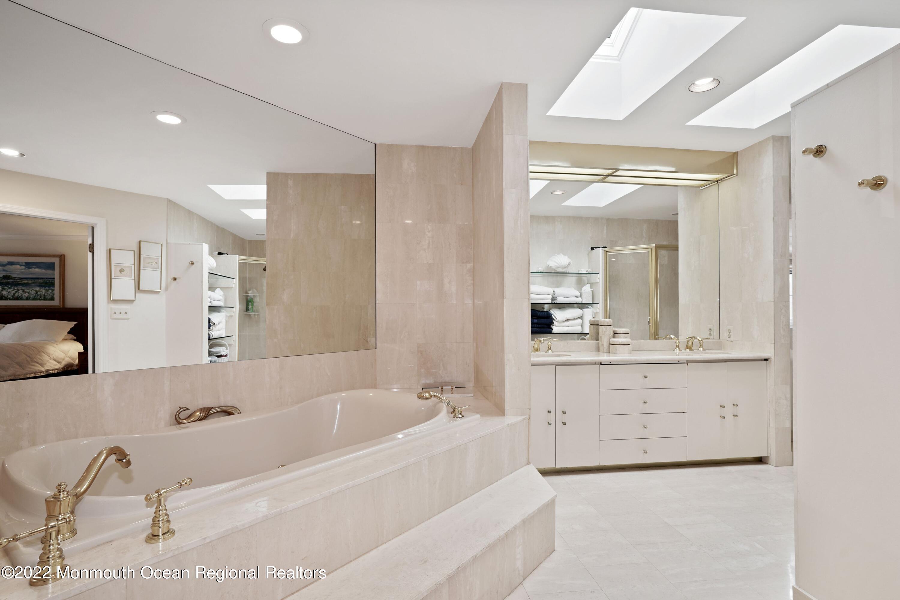 161 Hillyer Circle Middletown, NJ 07748 - Photo 48 of 64 63F91FE6-4B66-4D85-A4FD-557241FD9154