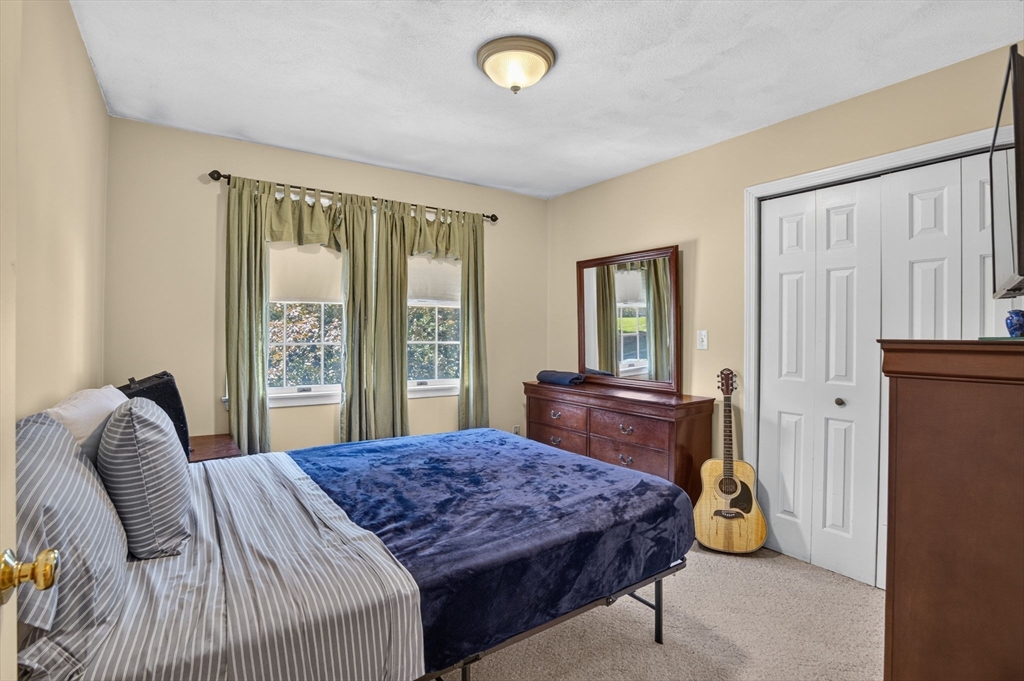 65 Phaeton Rock Road Lynn, MA 01904 - Photo 18 of 38