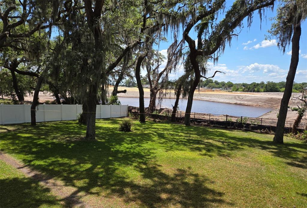 34041 Highland Road Leesburg, FL 34788 - Photo 2 of 31