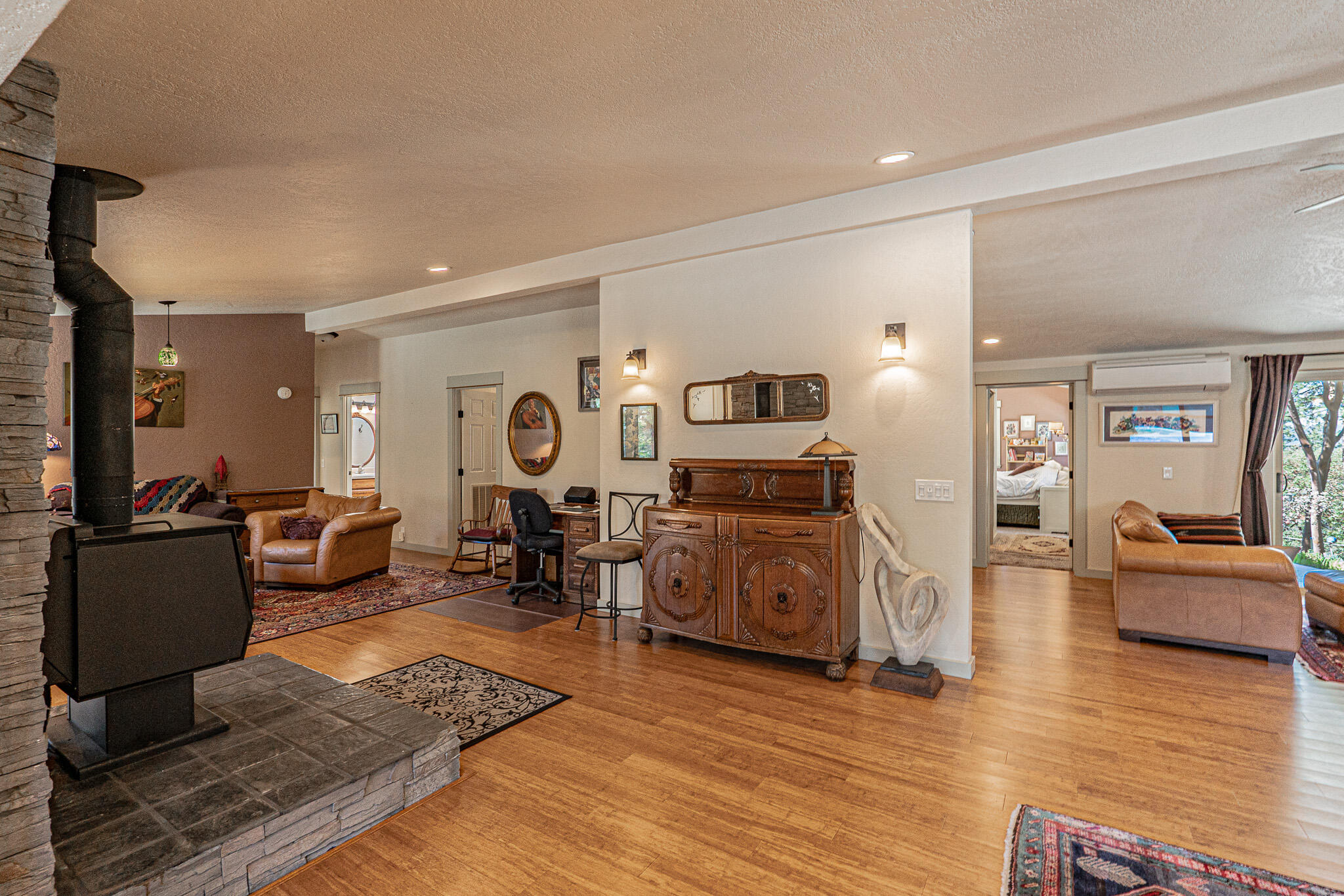 9449 Wagner Creek Road Talent, OR 97540 - Photo 10 of 63 DSC06378-HDR