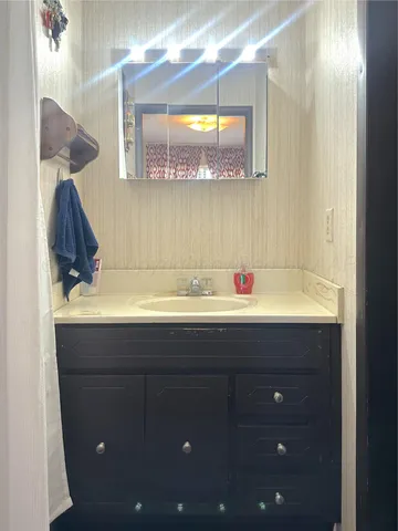 $330,000 | 1105 Phillips Drive, Dumas, TX 79029