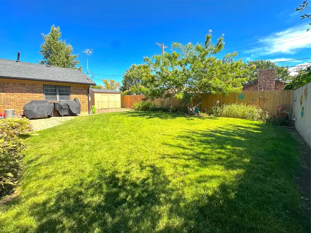 $330,000 | 1105 Phillips Drive, Dumas, TX 79029