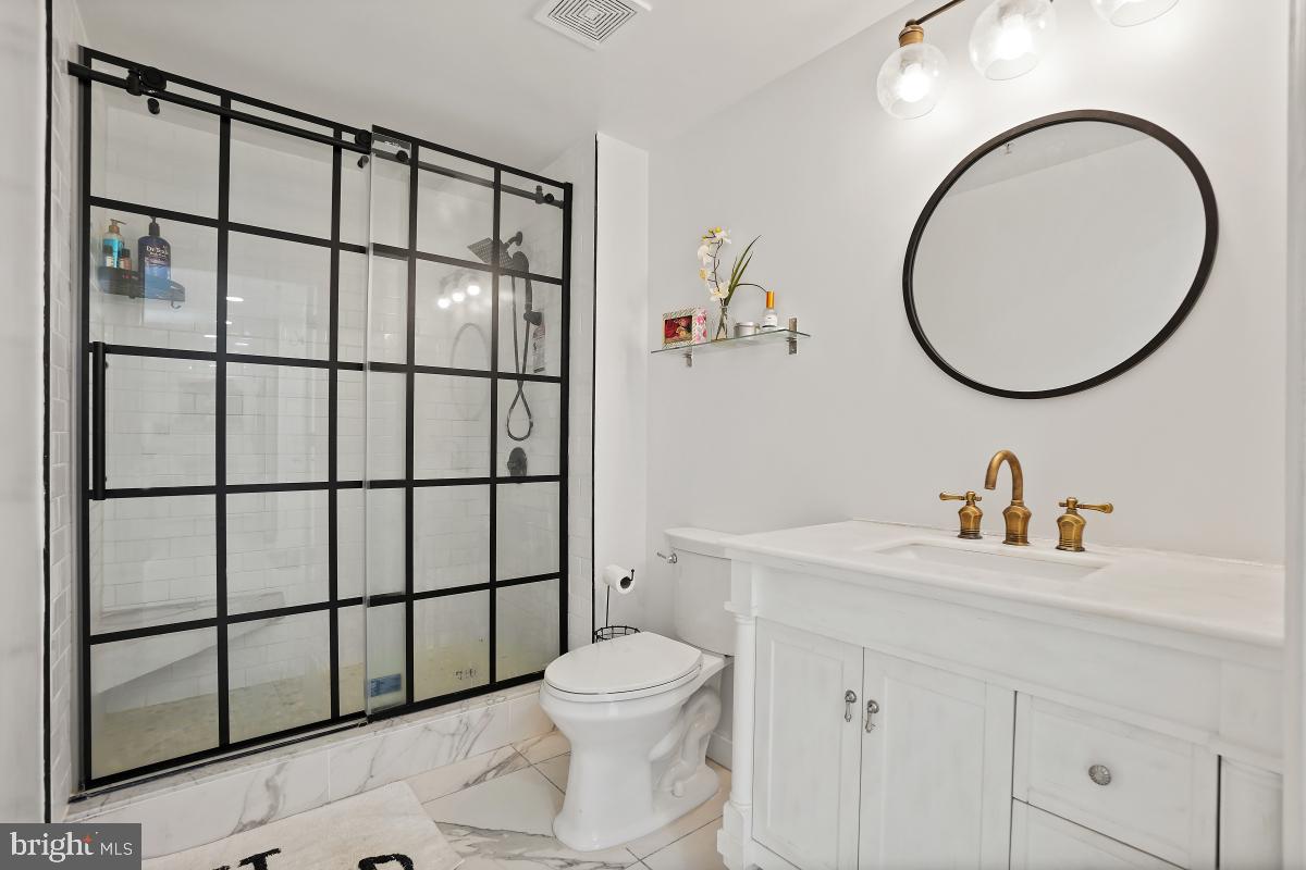 930 Wayne Avenue, Unit 404 Silver Spring, MD 20910 - Photo 2 of 47 Gallery Image 2
