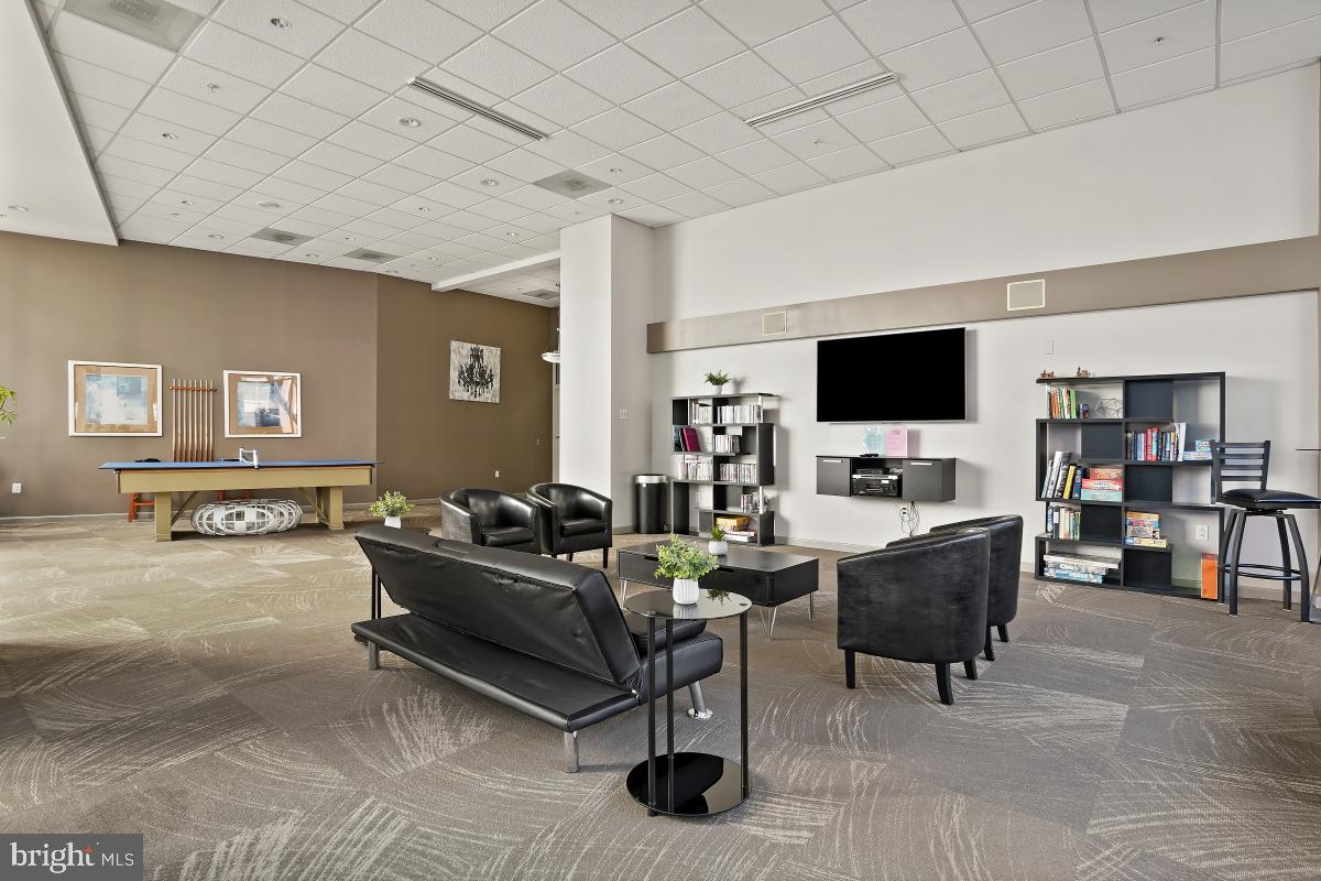 930 Wayne Avenue, Unit 404 Silver Spring, MD 20910 - Photo 28 of 47 Gallery Image 28
