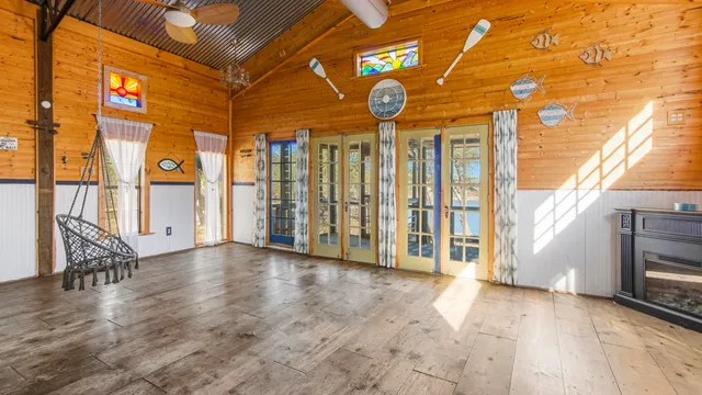 $173,000 | 932 Hammond Lake Drive, Fountain, FL 32438