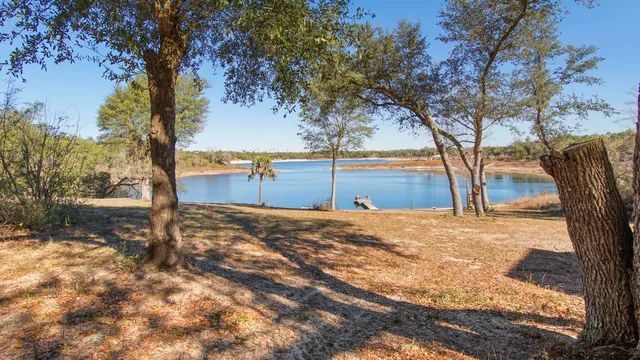 $173,000 | 932 Hammond Lake Drive, Fountain, FL 32438