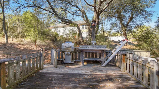 $173,000 | 932 Hammond Lake Drive, Fountain, FL 32438