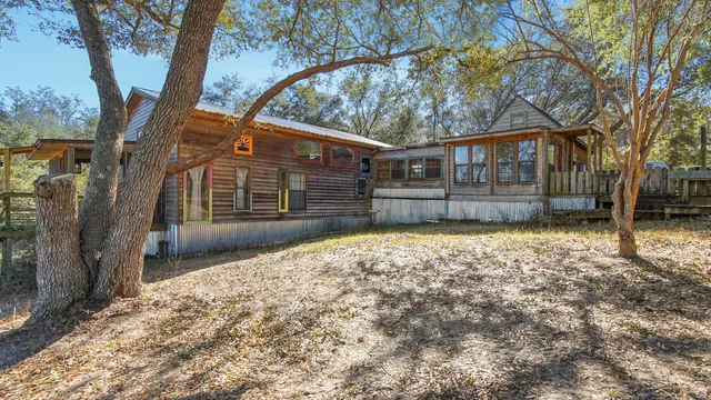 $173,000 | 932 Hammond Lake Drive, Fountain, FL 32438