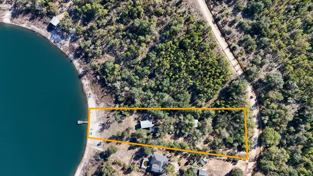 $173,000 | 932 Hammond Lake Drive, Fountain, FL 32438