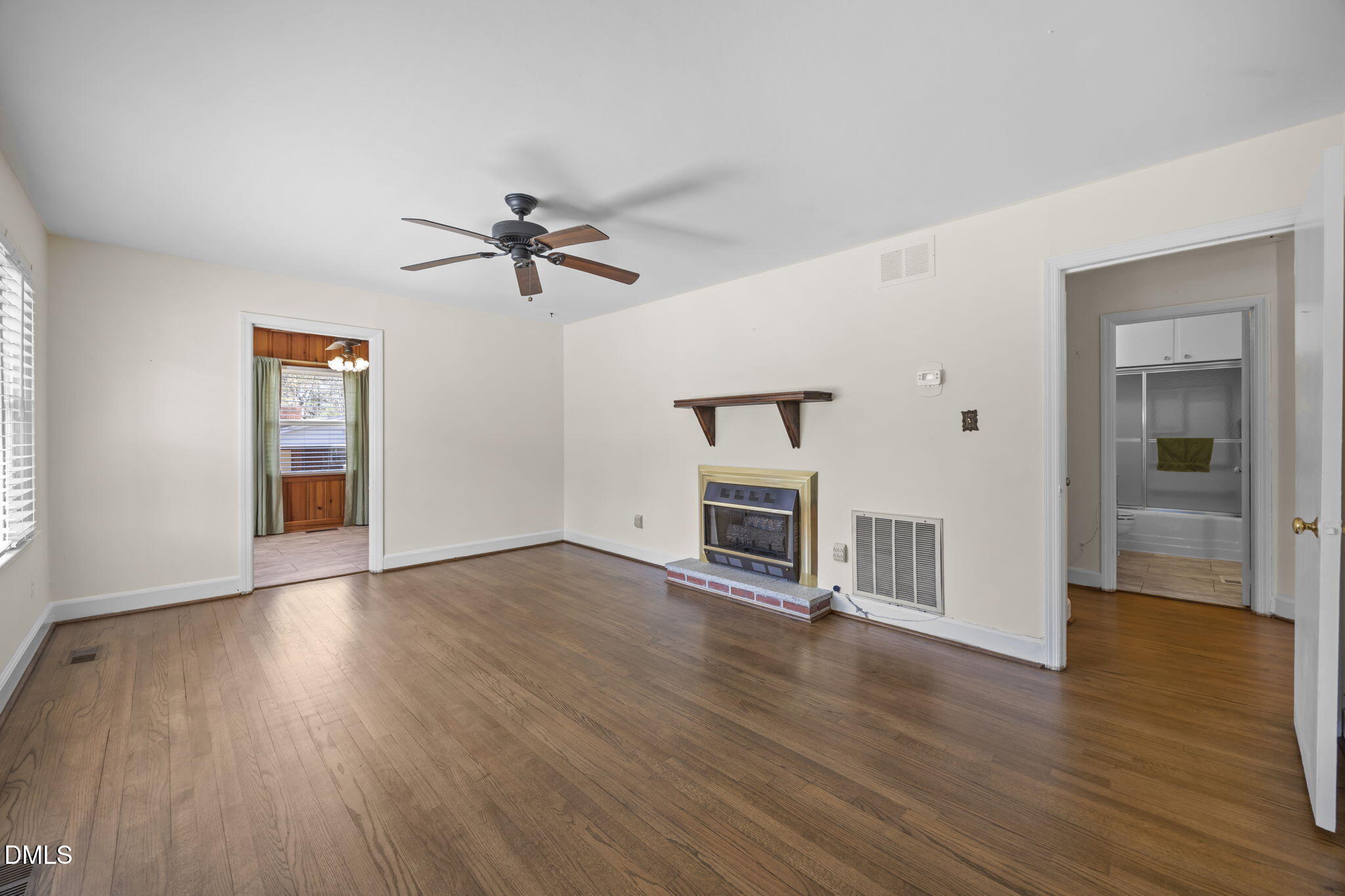 400 Grovemont Road Raleigh, NC 27603 - Photo 4 of 34 4-web-or-mls-IMG_1536