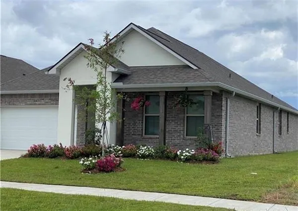 $2,500 | 5550 Grand Street, Slidell, LA 70458
