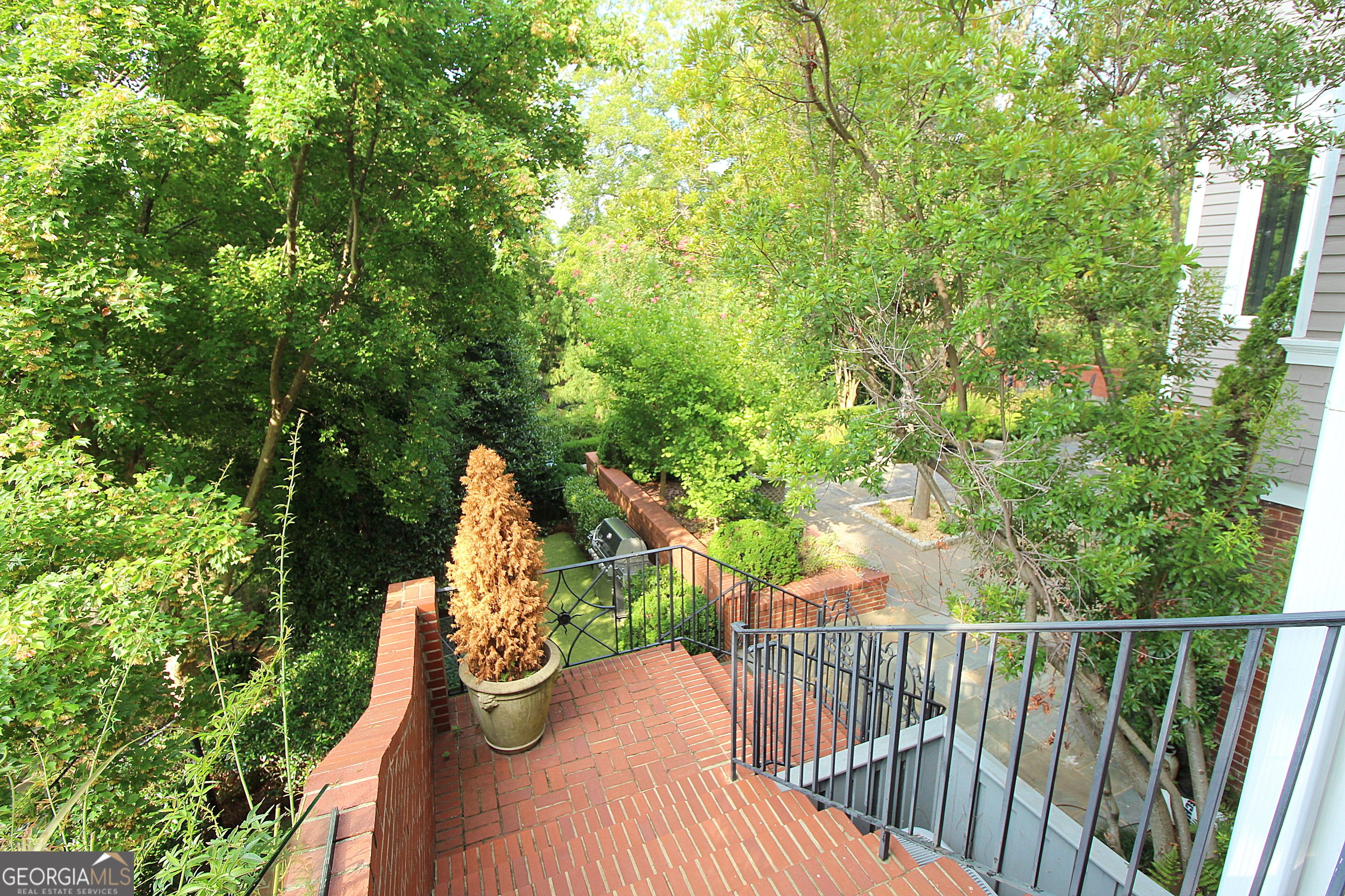 320 East 3rd Avenue Rome, GA 30161 - Photo 15 of 152