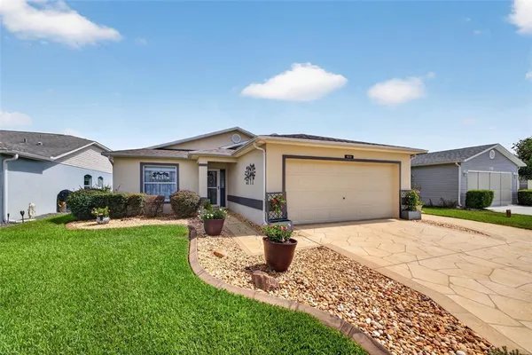 $2,200 | 1019 Eagles Landing, Leesburg, FL 34748