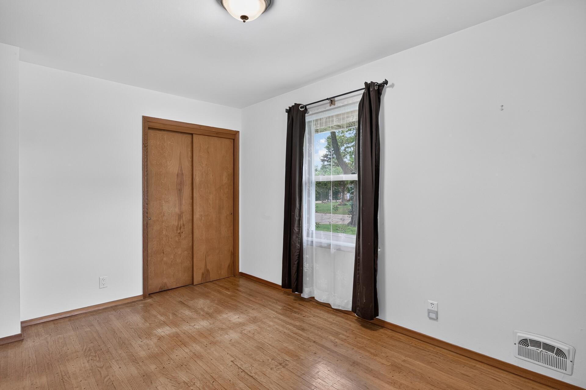 9207 Terrace Road Northeast Blaine, MN 55434 - Photo 19 of 29 Gallery Image 19