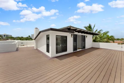 $6,200,000 | 1121 Bel Air Drive, Highland Beach, FL 33487