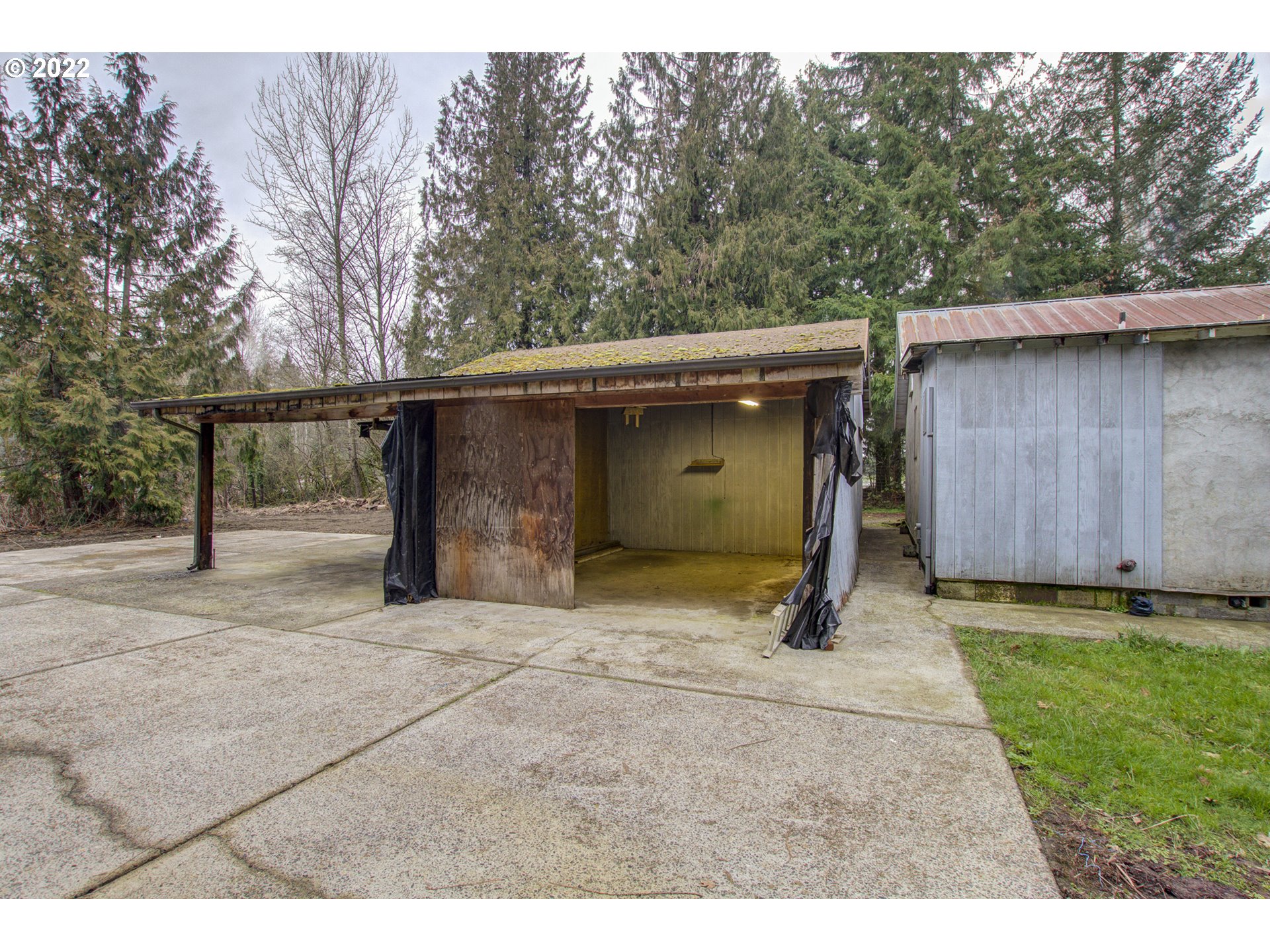 24300 Northwest Maplecrest Road Ridgefield, WA 98642 - Photo 8 of 32 a view of outdoor space and yard