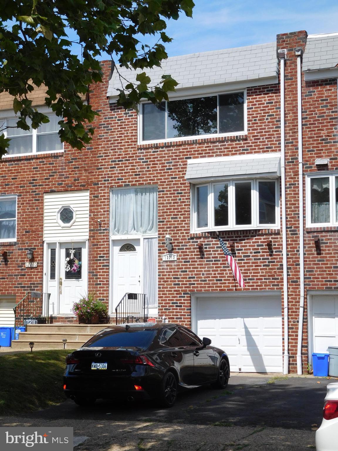 12212 Sweet Briar Road Philadelphia, PA 19154 - Photo 1 of 34