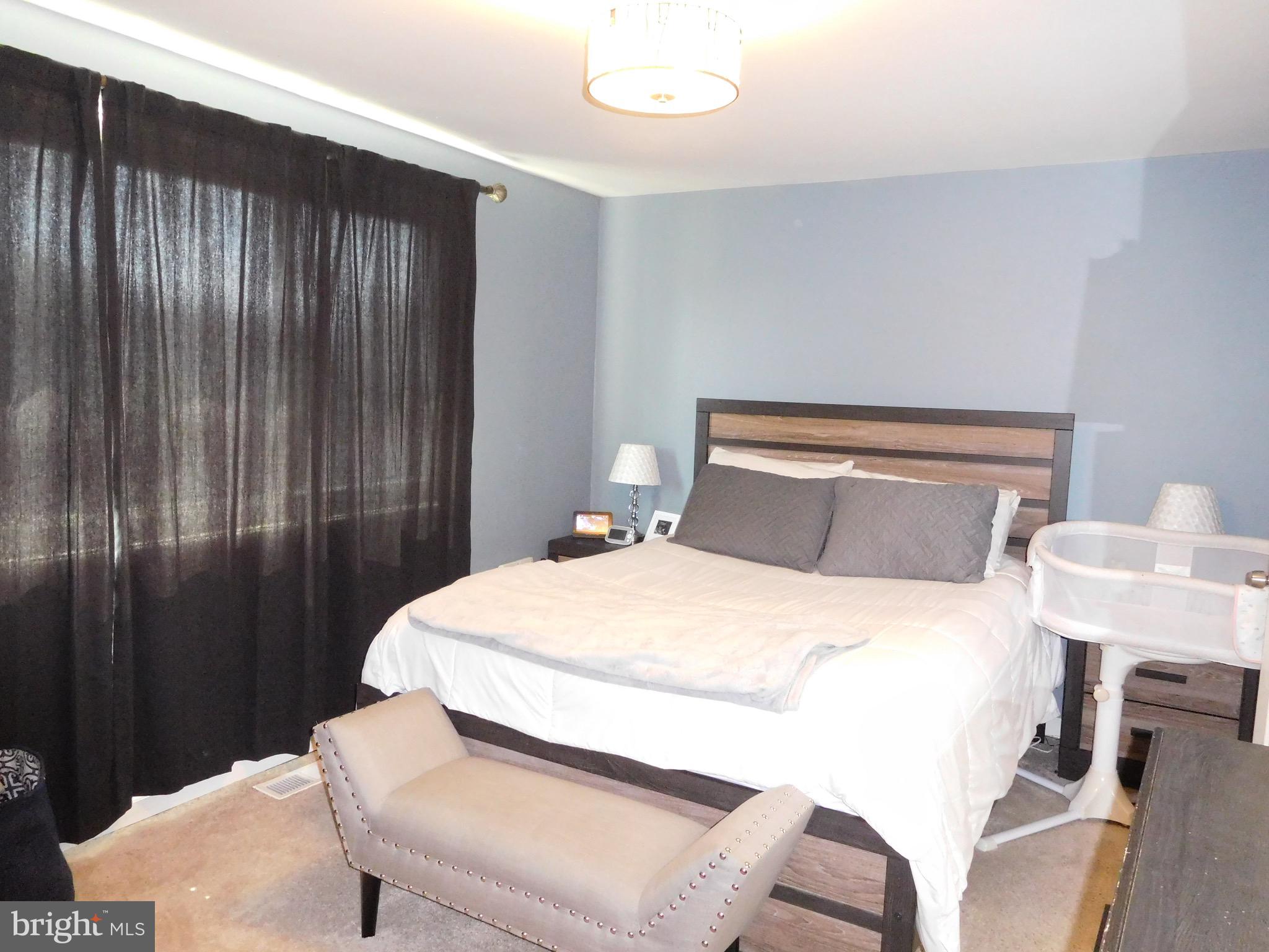 12212 Sweet Briar Road Philadelphia, PA 19154 - Photo 13 of 34