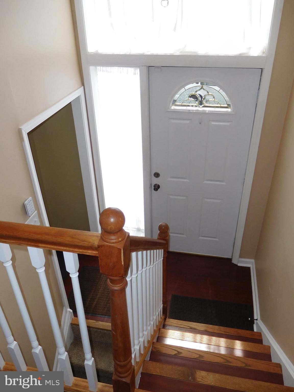 12212 Sweet Briar Road Philadelphia, PA 19154 - Photo 4 of 34
