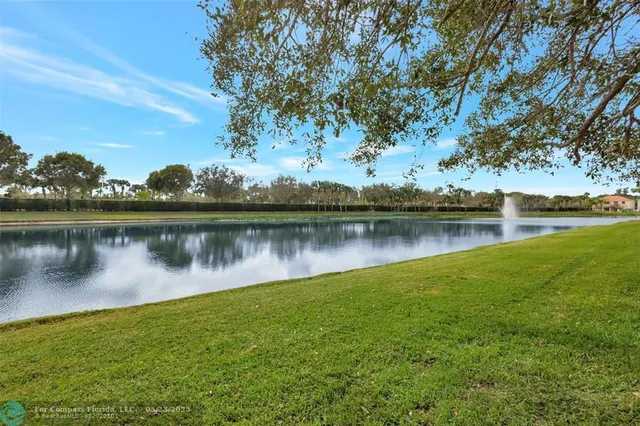 $1,175,000 | 9334 Madewood Court, Royal Palm Beach, FL 33411