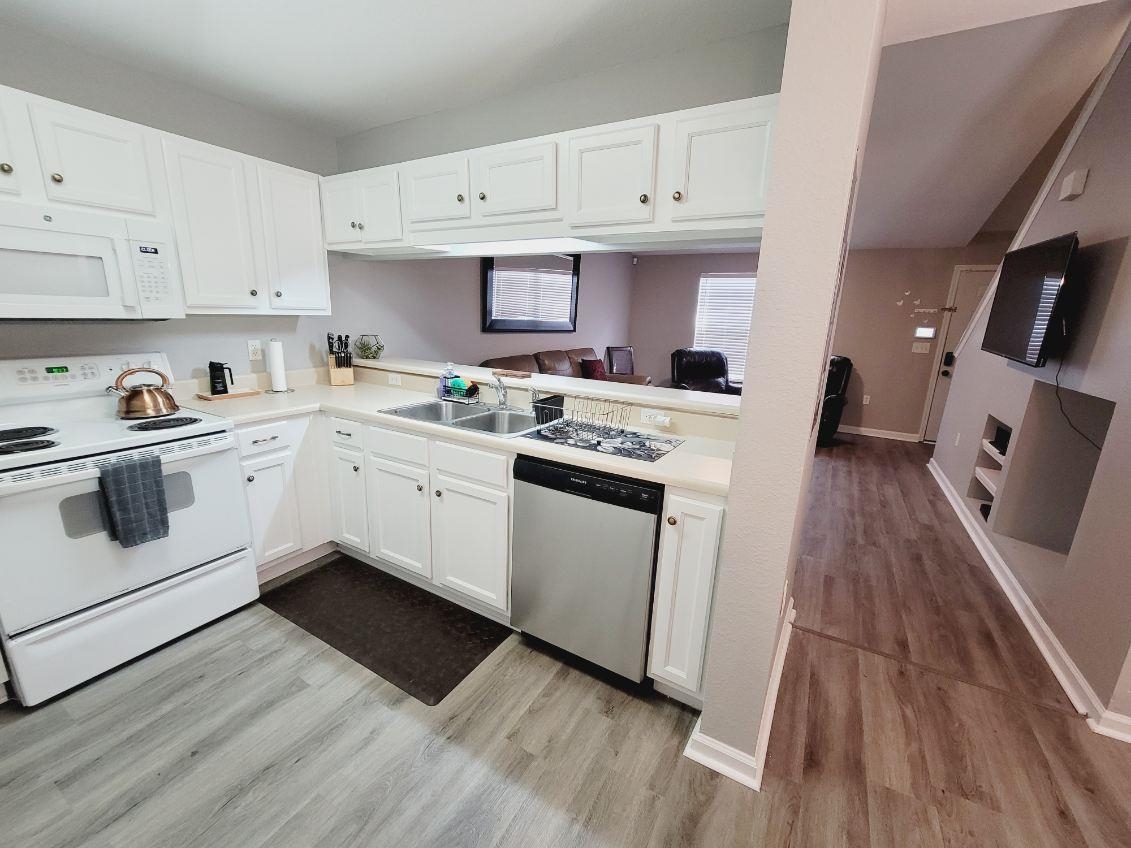 4434 Gearhart Road, Unit 2302 Tallahassee, FL 32303 - Photo 9 of 24