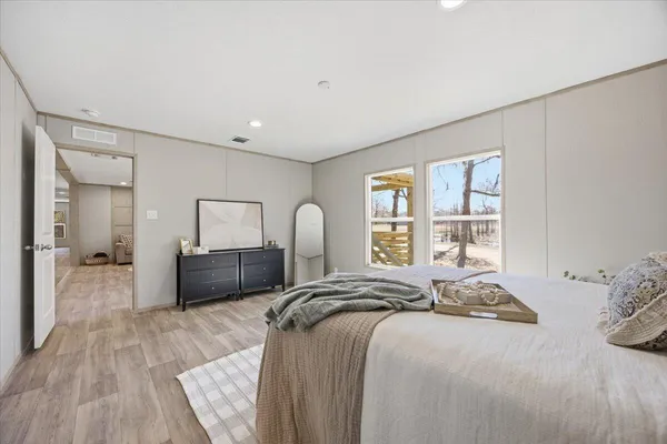 $425,000 | 662 Country Pond Lane, Cross, SC 29436