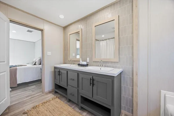 $425,000 | 662 Country Pond Lane, Cross, SC 29436