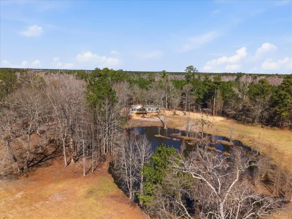 $425,000 | 662 Country Pond Lane, Cross, SC 29436