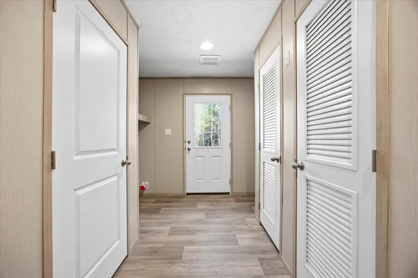 $425,000 | 662 Country Pond Lane, Cross, SC 29436