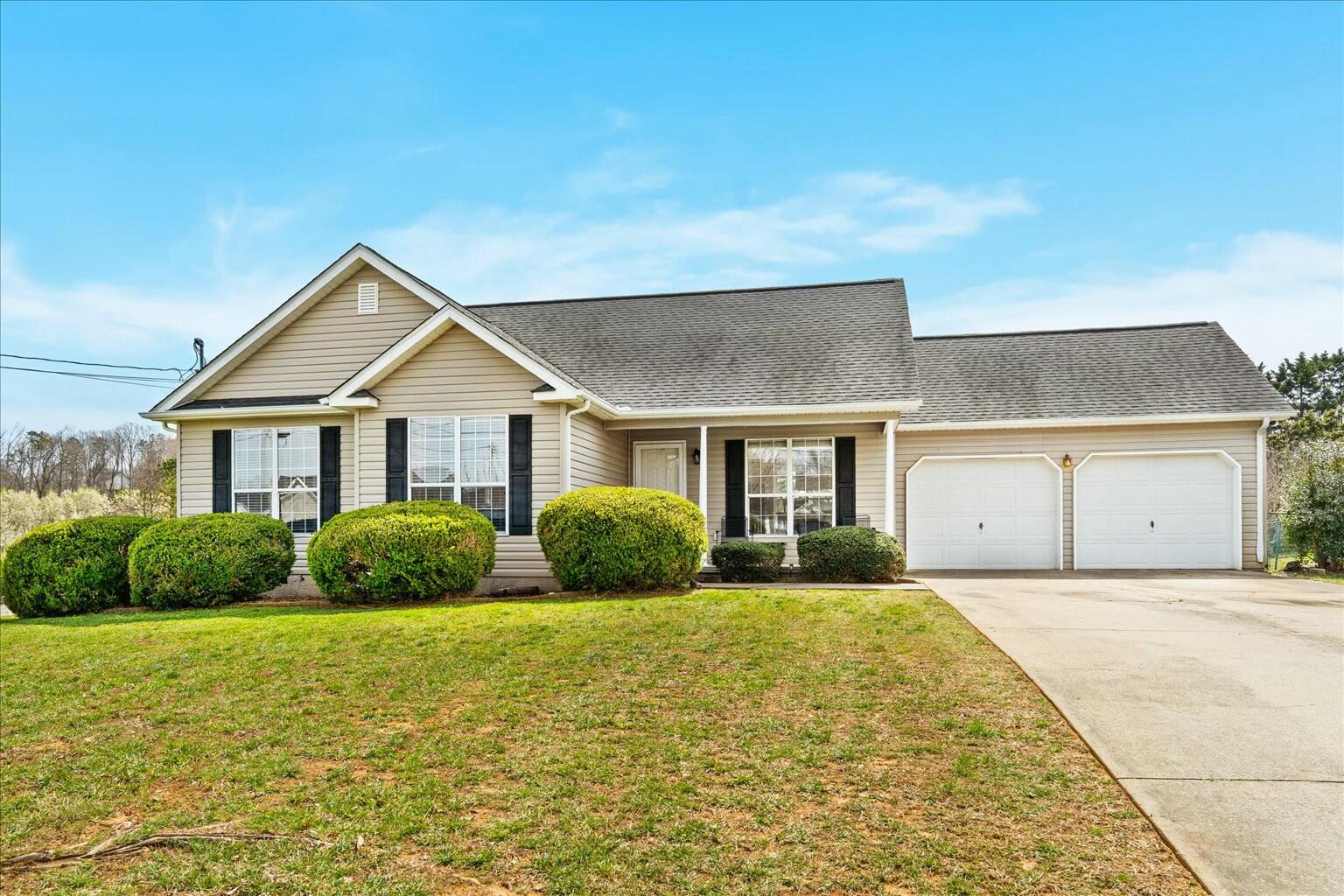 324 Mercer Drive Dalton, GA 30721 - Photo 1 of 49 tempImage5kGeVM