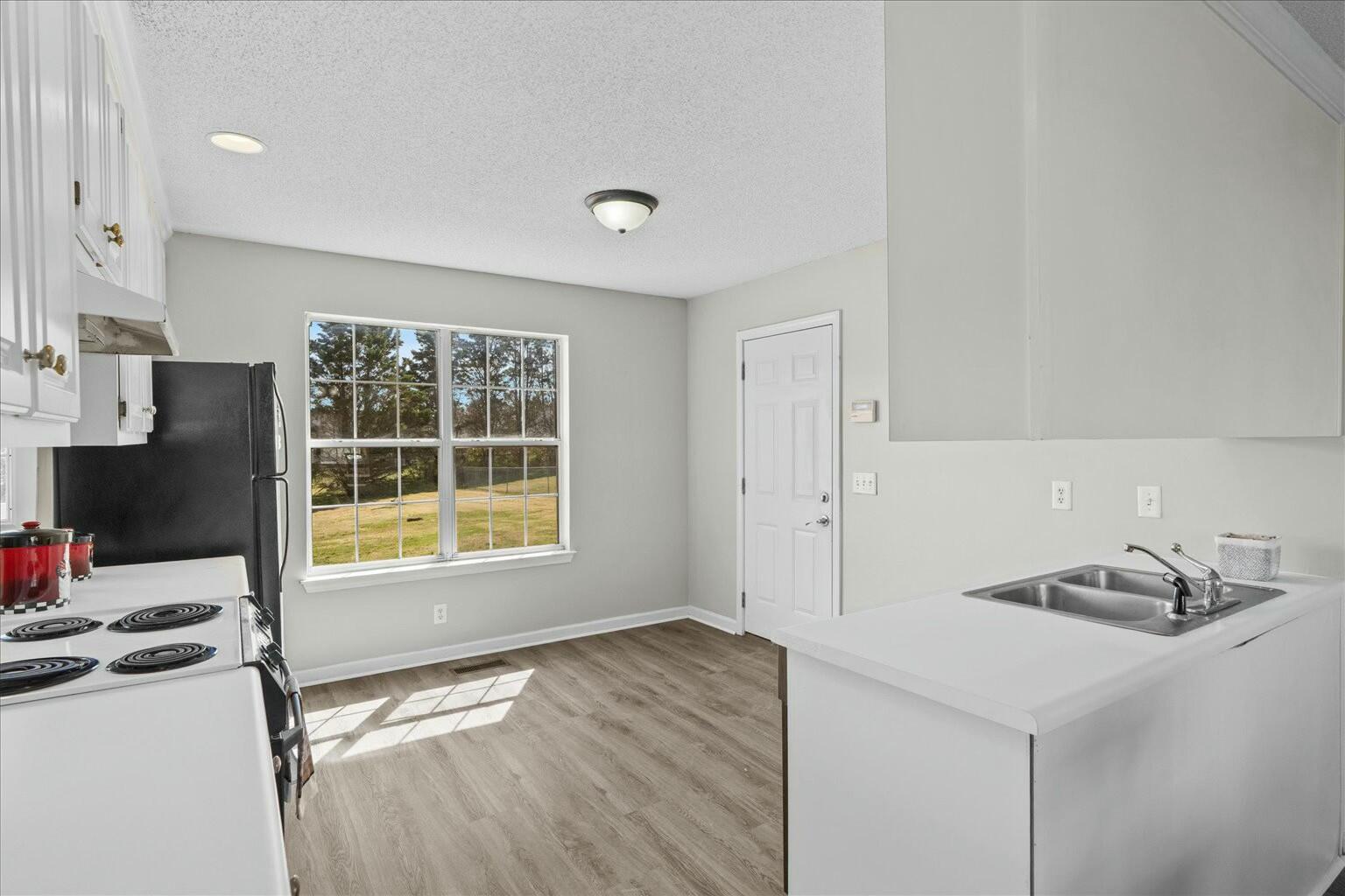 324 Mercer Drive Dalton, GA 30721 - Photo 13 of 49 tempImageLQZVSF