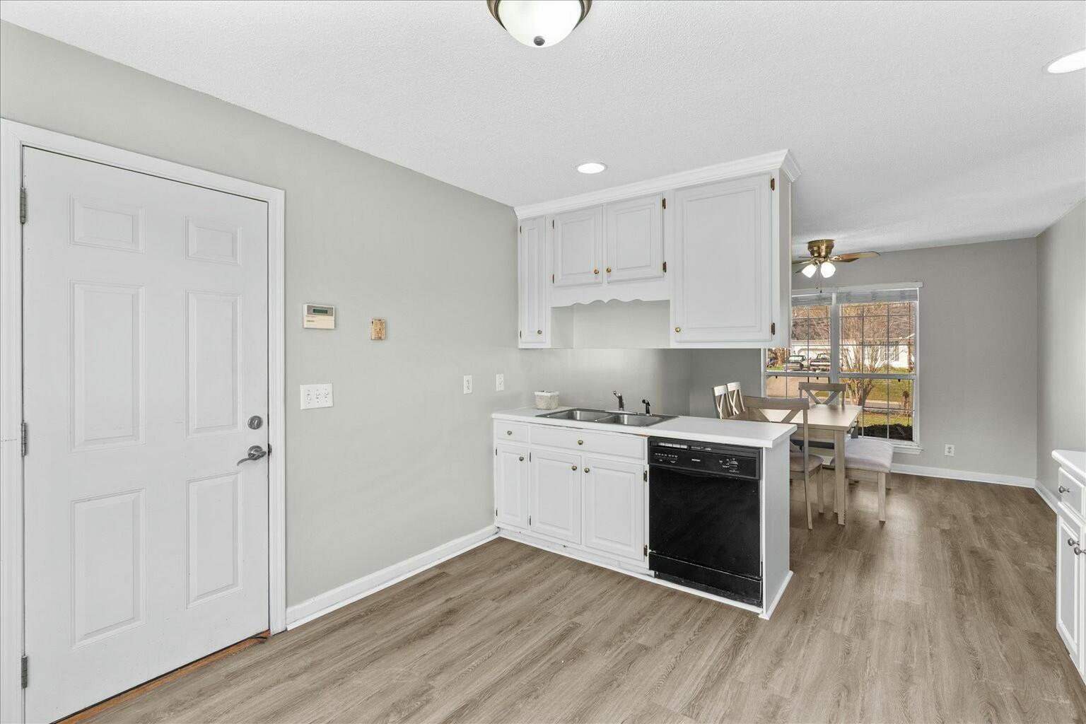 324 Mercer Drive Dalton, GA 30721 - Photo 16 of 49 tempImage98yetJ