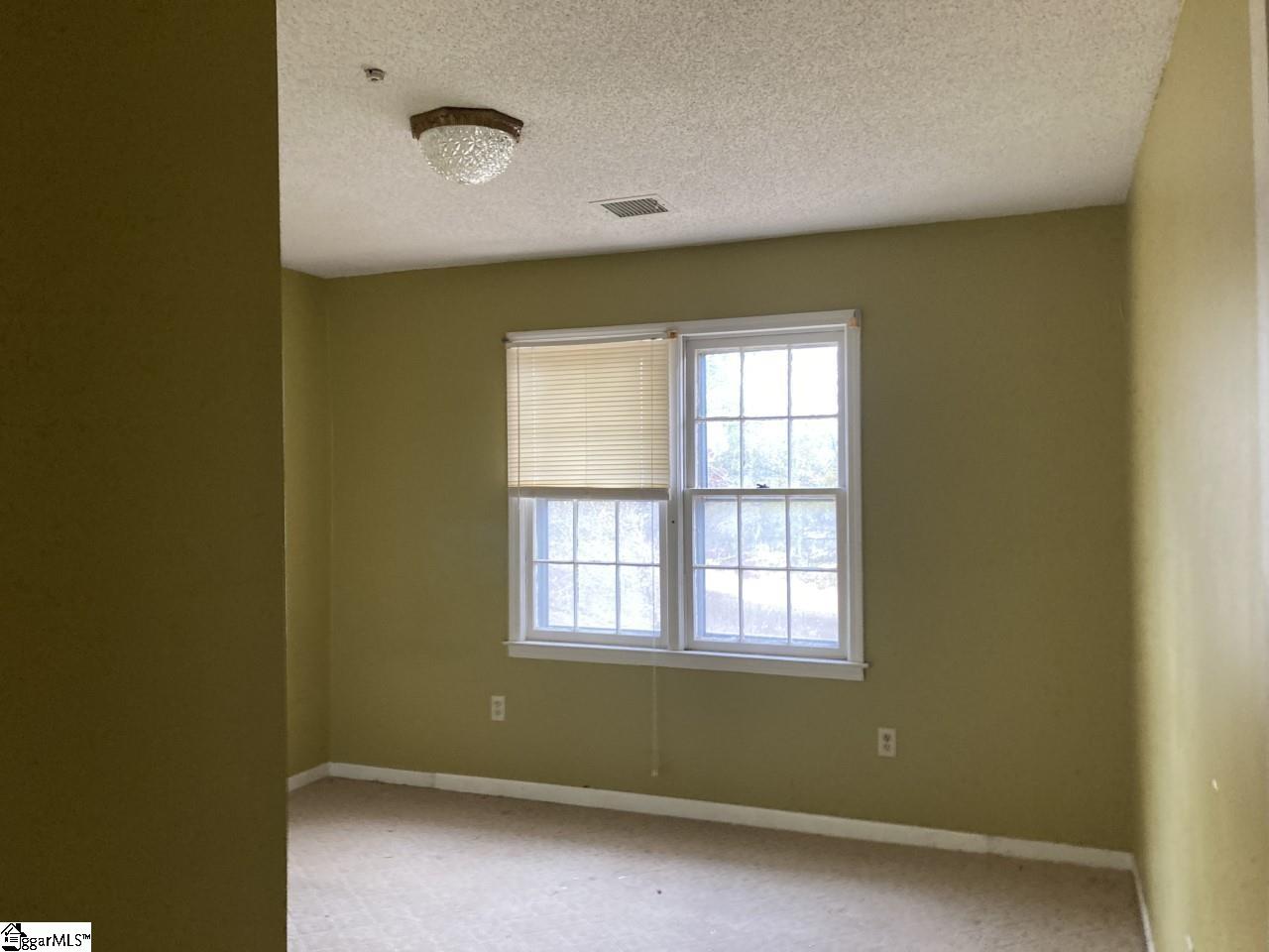 1022 Highland Road Easley, SC 29640 - Photo 8 of 15 Gallery Image 8
