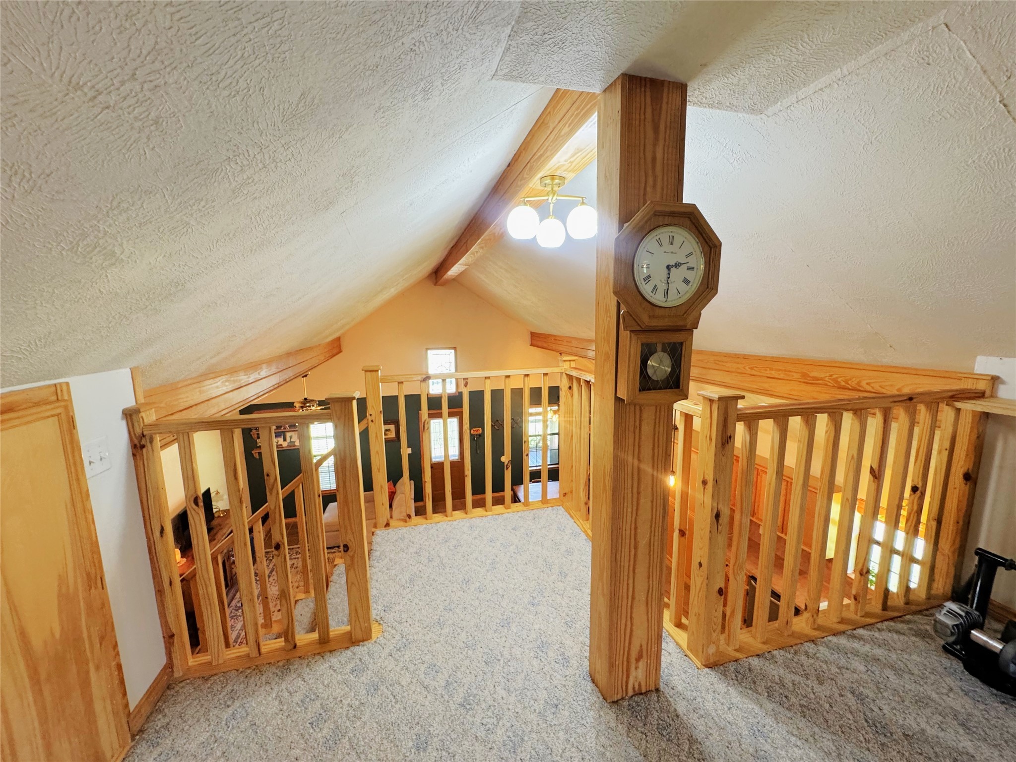 798 Port Boulevard Trinity, TX 75862 - Photo 22 of 31 a view of a hallway with entryway