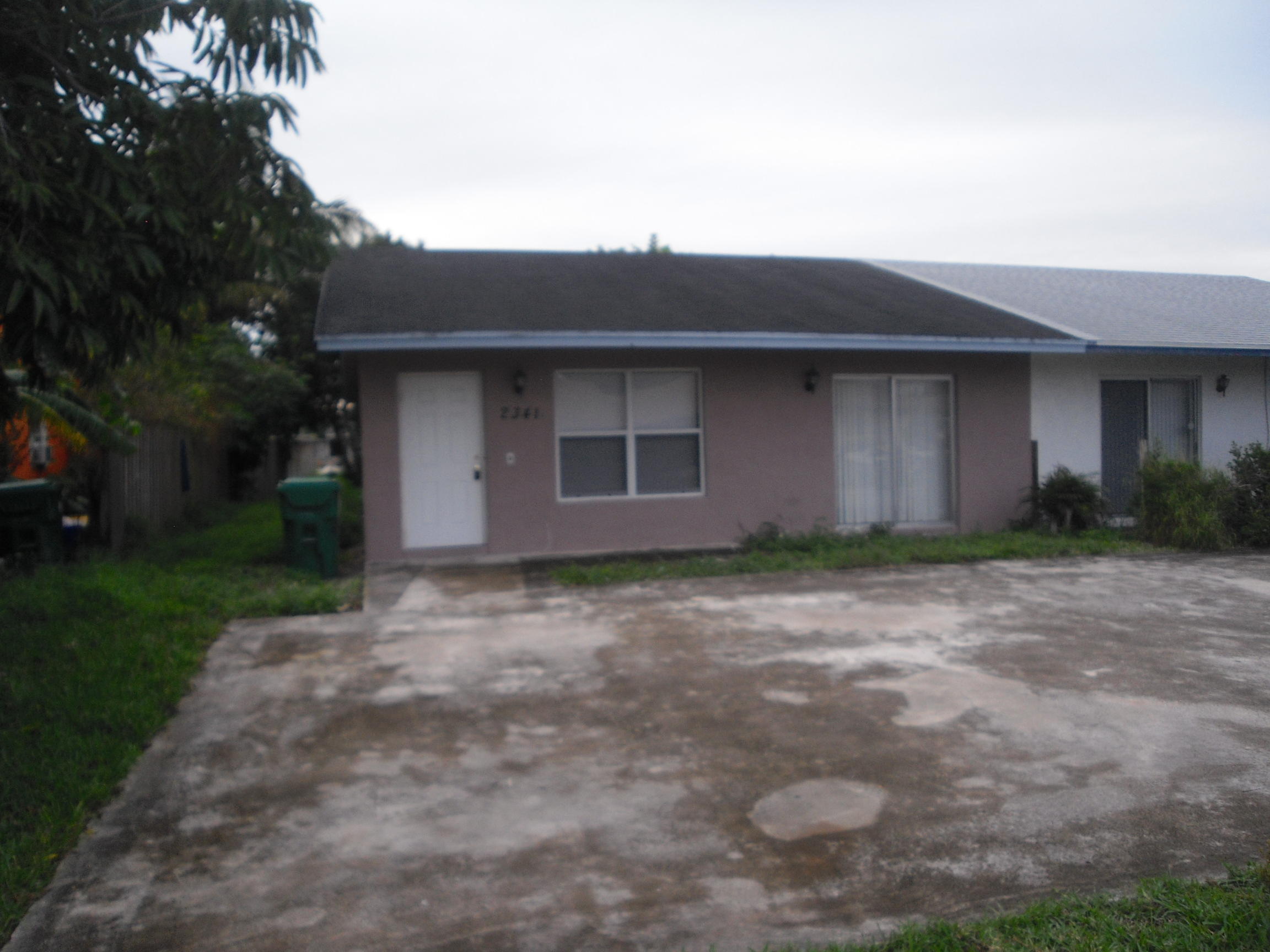 2341 Avenue Z, Unit A Riviera Beach, FL 33404 - Photo 3 of 14 2341 Avenue Z-Front2
