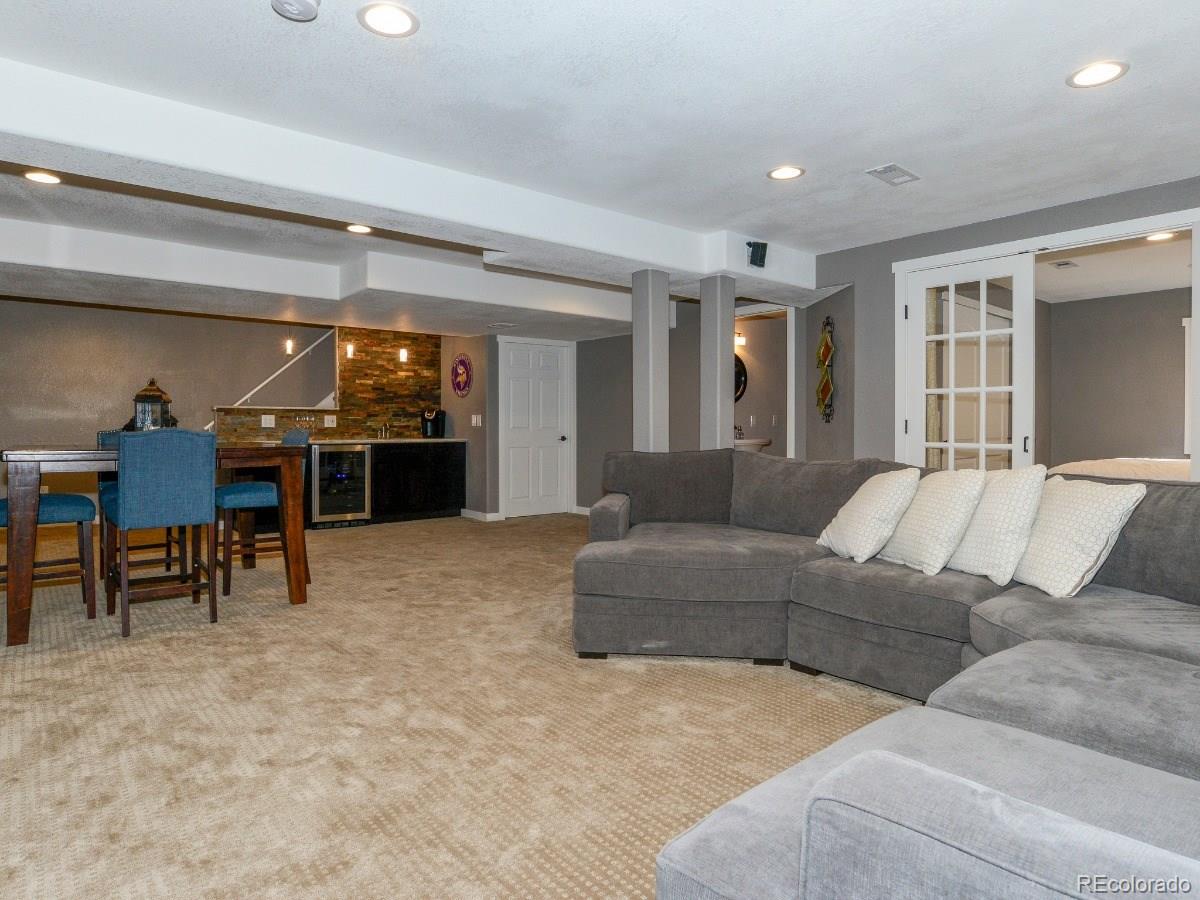 9711 Red Oakes Place Highlands Ranch, CO 80126 - Photo 30 of 35 Gallery Image 30